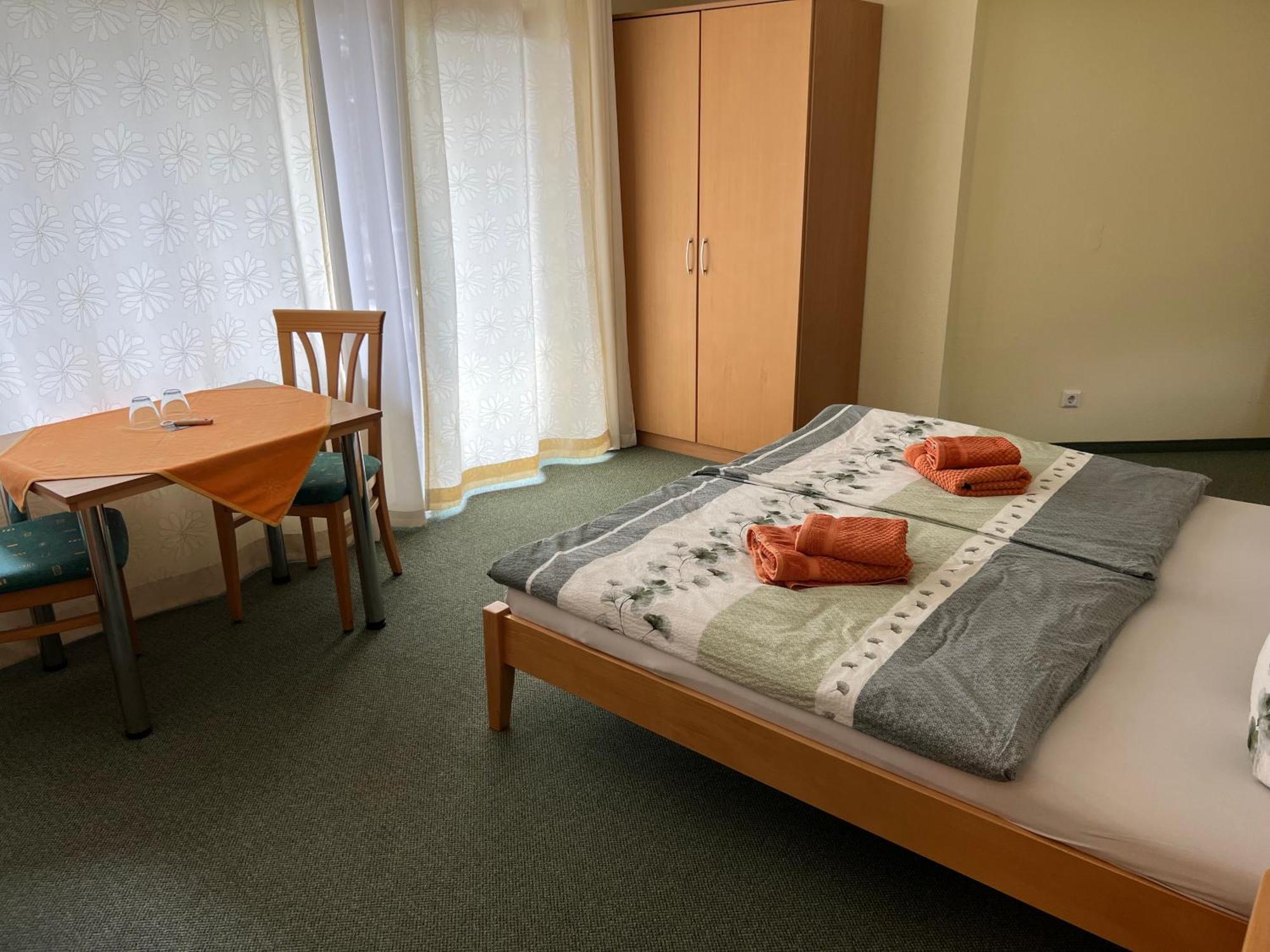 Pension Spreewaldstube Vetschau Esterno foto