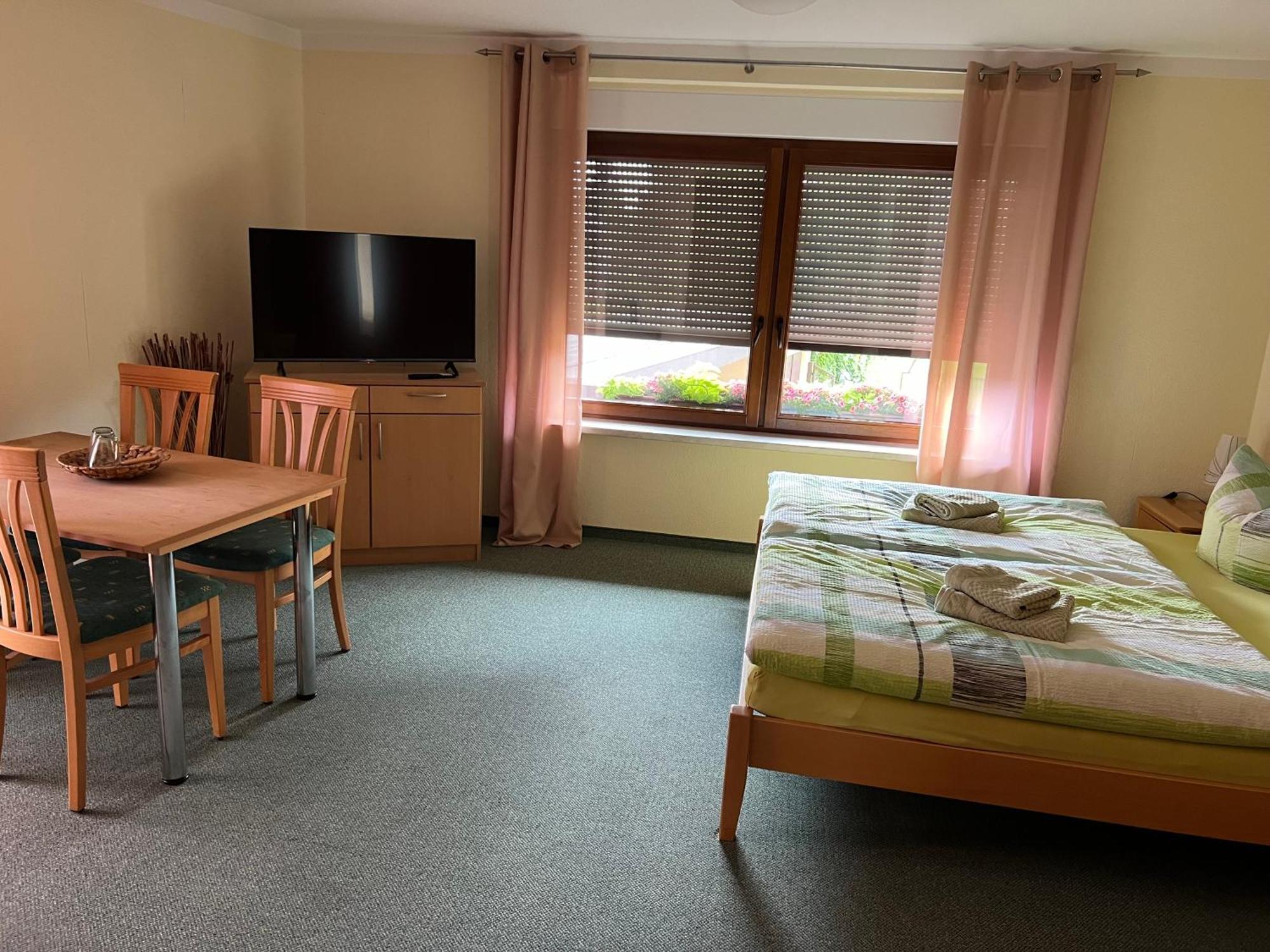 Pension Spreewaldstube Vetschau Esterno foto